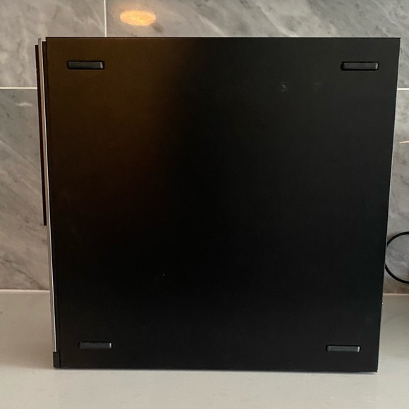 Dell Optiplex 7010 SFF - 4GB RAM/ NO HDD - Picture 3 of 5